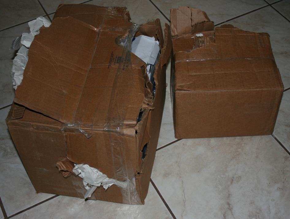 Bad DHL 2.JPG