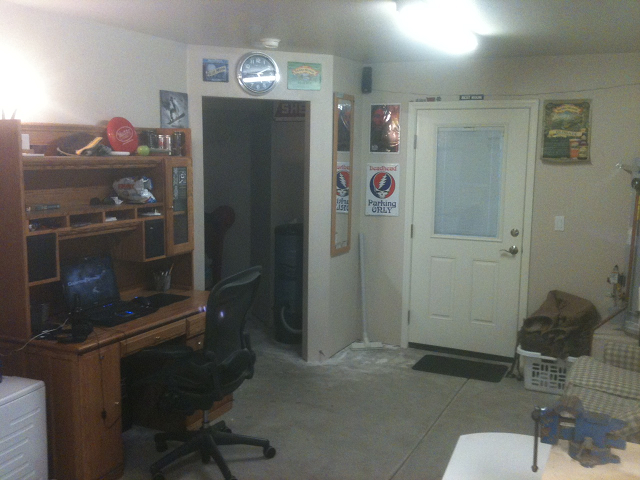 desk 2.png
